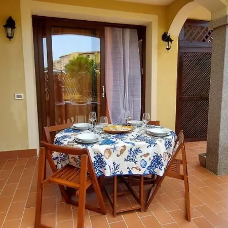 Casa Giardino E Barbecue Apartment *